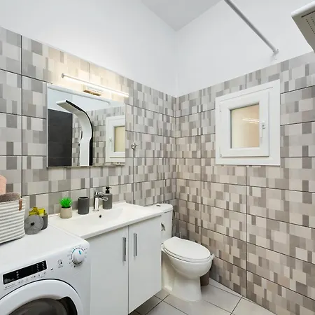 Fiorita Ionica * אכיליון